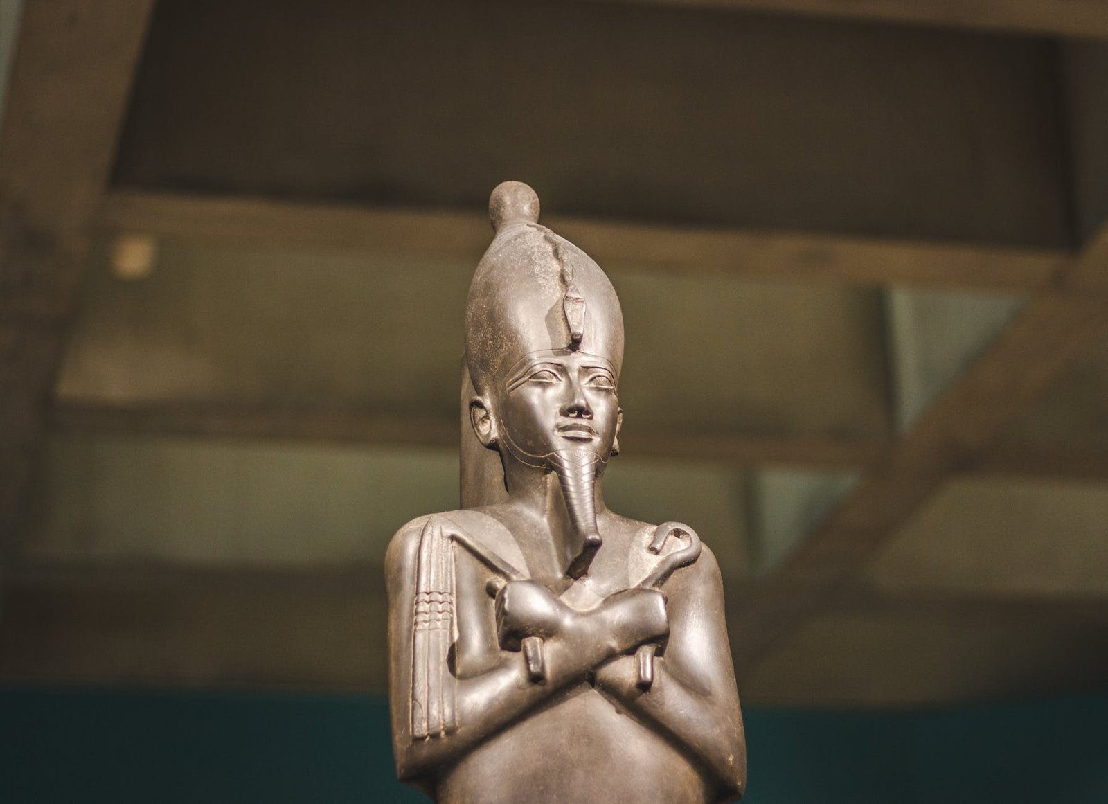 close up photo of pharaoh figurine